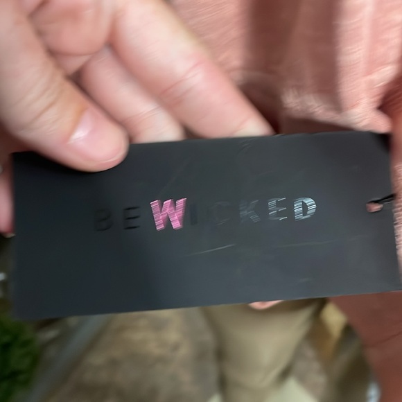 💙 BeWicked L Denim Short Shorts that were purchased in Spearfish SD - Picture 7 of 7